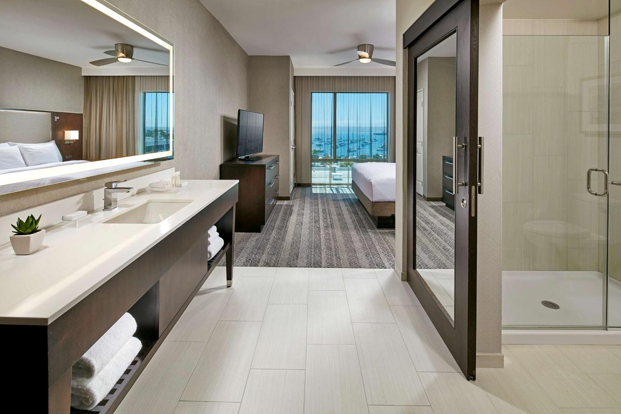 Homewood Suites By Hilton San Diego Downtown/Bayside Dış mekan fotoğraf
